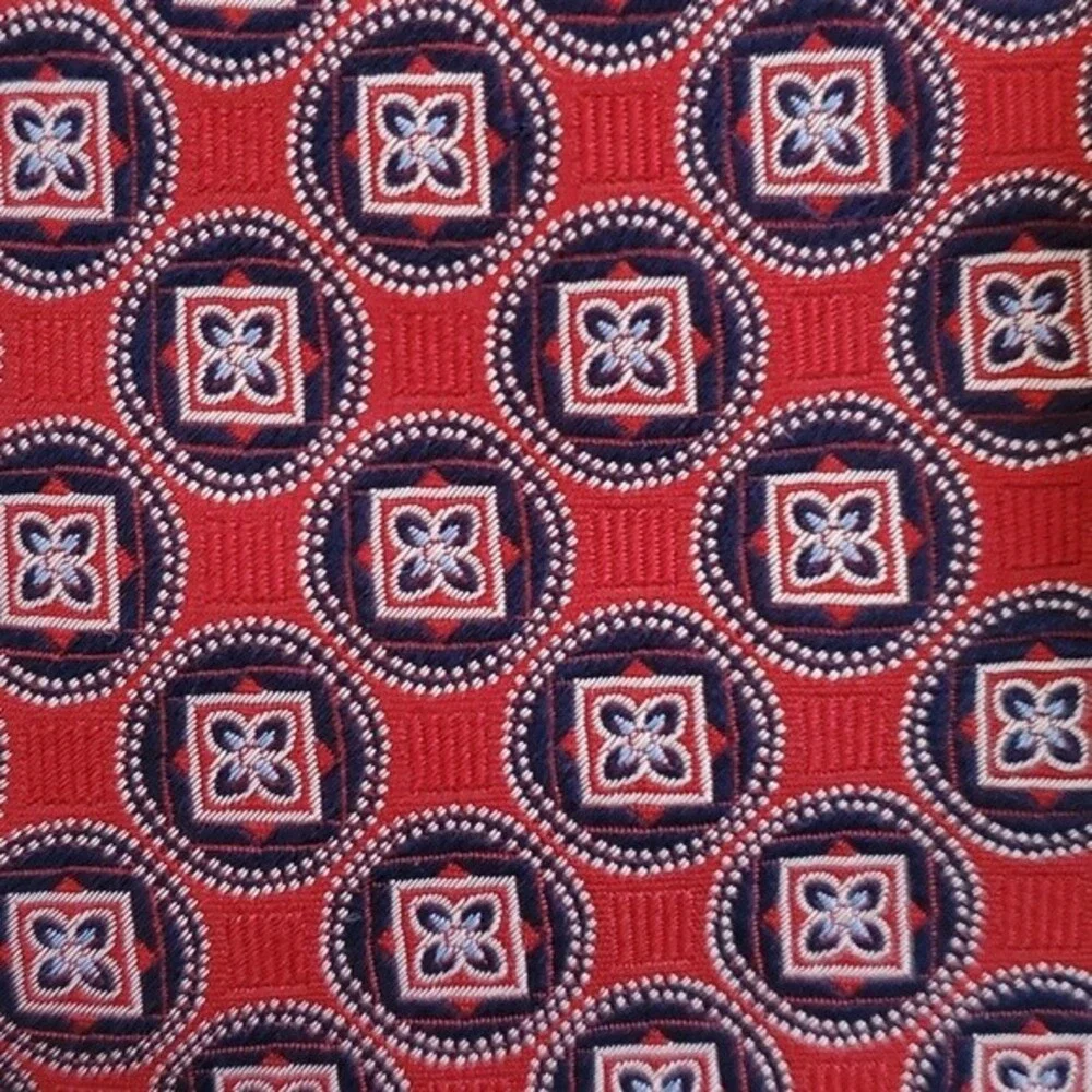 TASSO ELBA RED BLUE SILK GEOMETRIC CIRCLE MEN'S TIE 3.25 BY 58